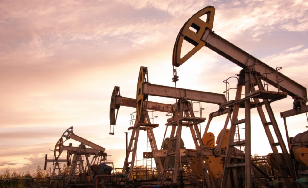 FED-ის გადაწყვეტილების მოლოდინში ბირჟაზე ნავთობის ფასები იზრდება