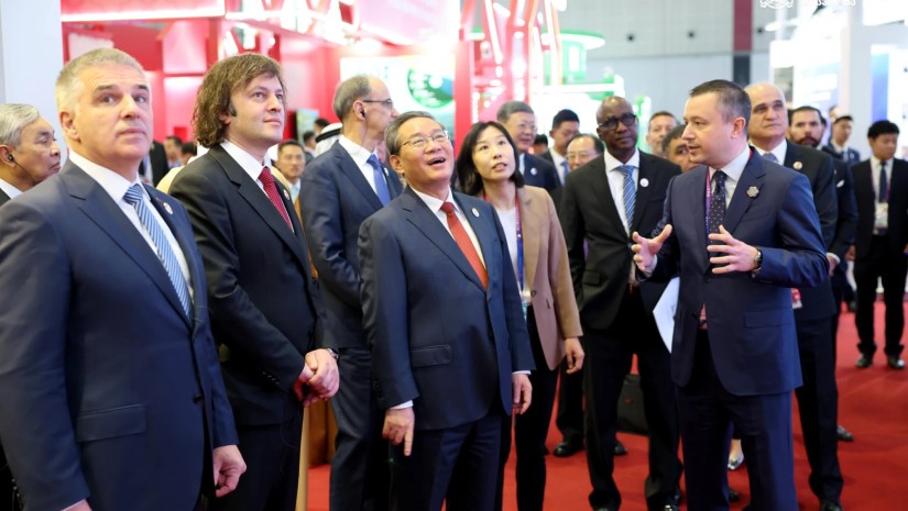 ირაკლი კობახიძემ და ლი ციანმა იმპორტის გამოფენაზე საქართველოს პავილიონი ოფიციალურად გახსნეს