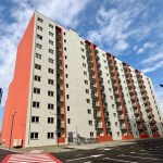 თვალჭრელიძის ქუჩაზე 762 დევნილ ოჯახს ბინა გადაეცა