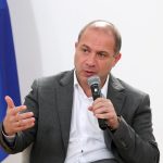 "ქვეყნის განათლების სისტემაში რეფორმები სწორი მიმართულებით ხორციელდება" - გივი მიქანაძე